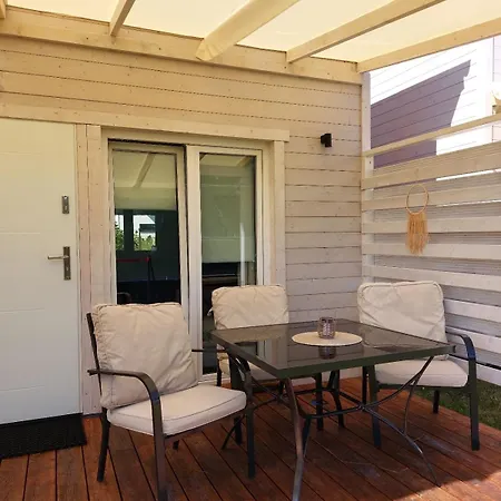 בית נופש Polnoc-poludnie קארוויה